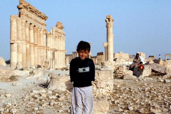 \"Mei 2010, Syriï¿½, Romeinse resten van Palmyra, duizend zuilen\"