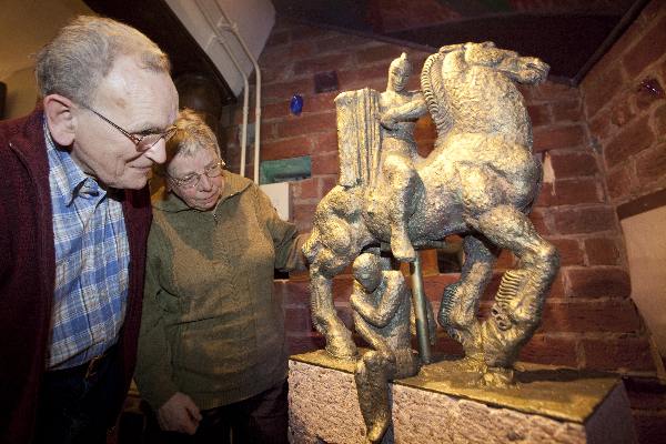 \"Nijmegen, 2-3-2010 . Gerestaureerd beeld van Jacq. Maris in het Maris museum\"