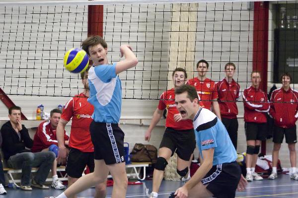 \"Volleybal mannen: Trivos - Scylla\"