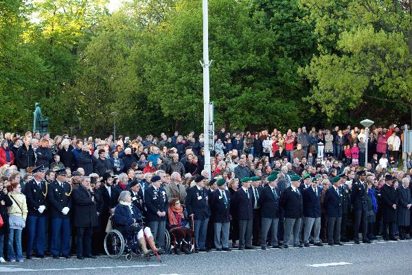 \"Nijmegen, 4-5-2010 . Dodenherdenking op Trajanusplein\"