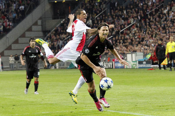 \"Amsterdam Arena, 28-09-10. Ajax AC Milan.\"