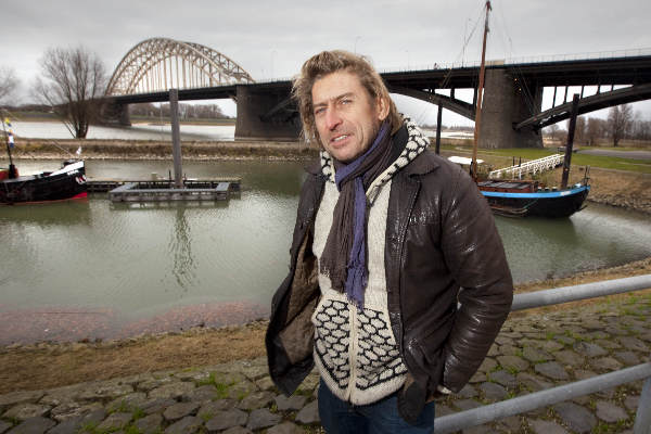 \"Nijmegen, 8-12-2011 . Leon Berkens wil in de Lindenberghaven een museumhaven creeren,  Orka\"