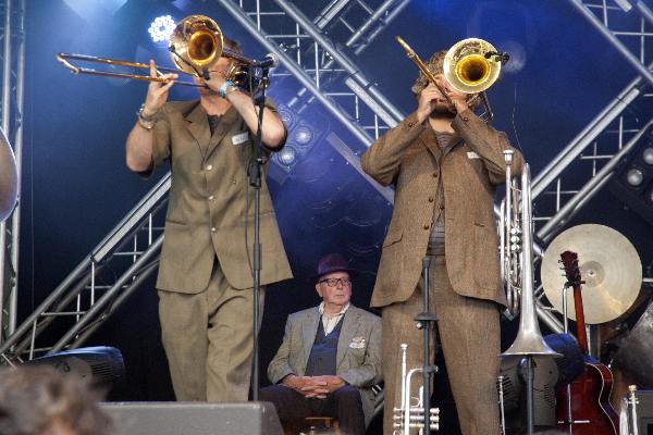 \"Nijmegen, 22-7-2011 . Zomerfeesten, Vierdaagse Nijmegen, Valkhofaffaire Valkhof,  de Kift\"