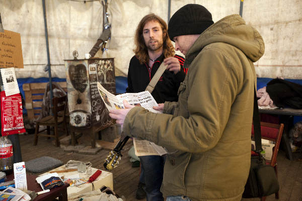 \"Nijmegen, 30-11-2011 .  Occupy kamp in Valkhofpark\"