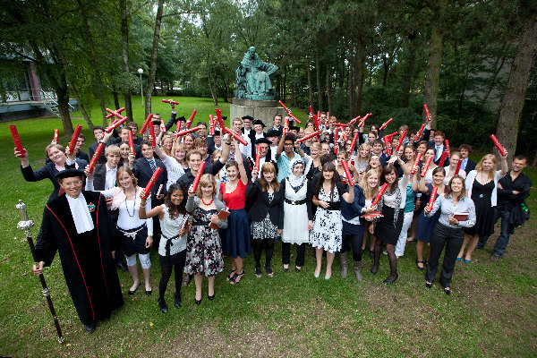 \"Nijmegen, 23-6-2011 . Buluitreiking, Radboud Honours Acadamy, bul\"