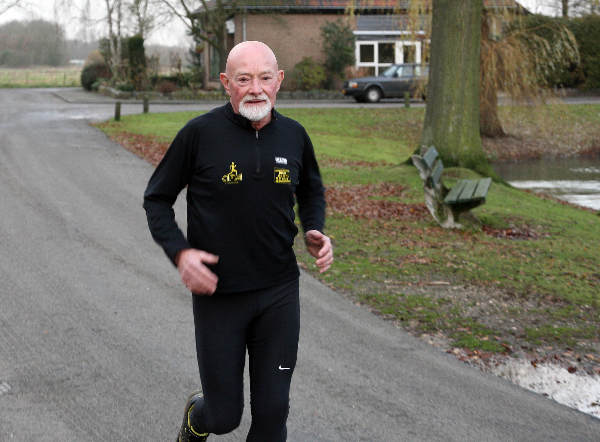 \"Supermarktbaas Jan de Witt als hardloper\"