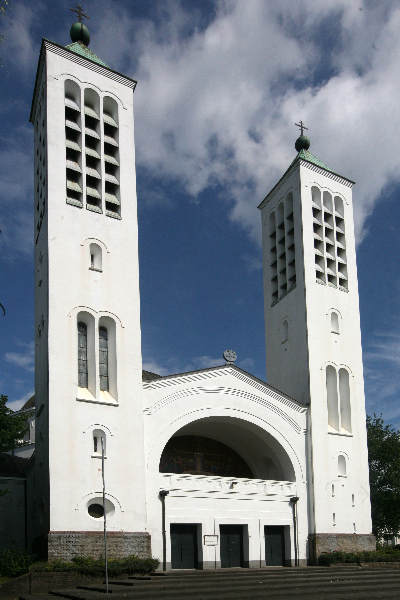 "Museum Orientalis, Heilige Landstichting, voorheen Bijbels Openluchtmuseum, Groesbeek. met Cenakelkerk, begraafplaats"