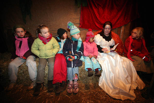 \"kinderboerderij De Goffert, sprookjesachtig kersttafereel\"