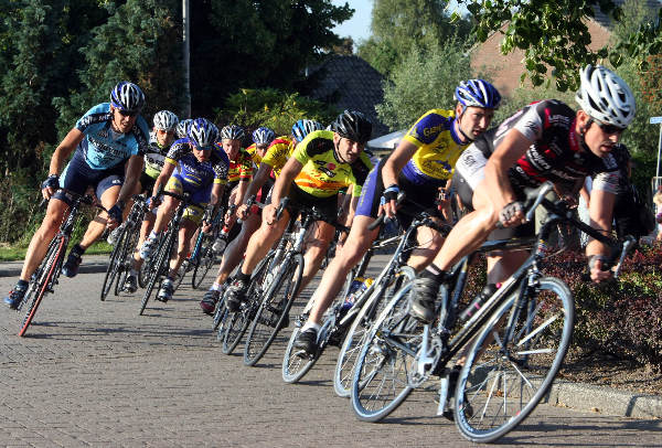 "wielerkoers, Ronde van Oosterhout"