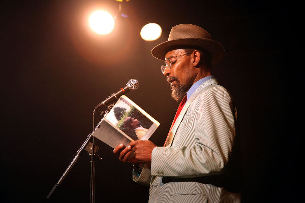 \"Linton Kwesi Johnsson, reggae-dub dichter leest voor uit eigen werk, Wintertuin, Doornroosje Nijmegen_\"