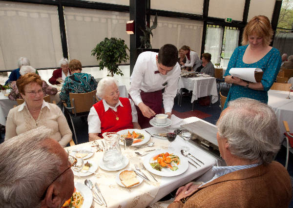 \"Canisius vmbo-College, Goffertweg , Praktijkexamen koken & serveren op vmbo\"