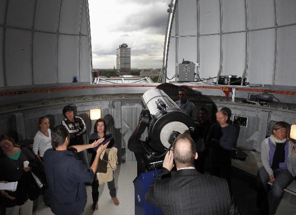 \"Open dag bij Sterrenkunde met telescopen, Radboud, RUN\"