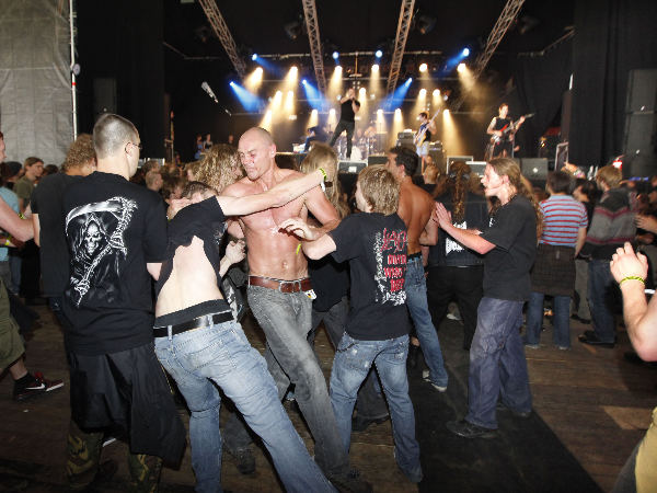 \"Het eerste Fortarock festival in Park Brakkenstein:
The Dillinger Escape plan\"