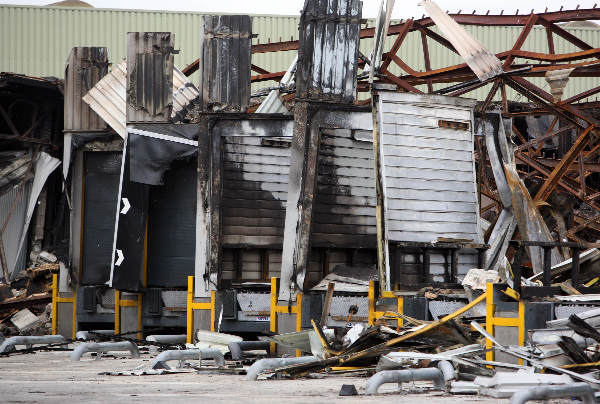 \"Puinhopen na brand bij Klok\"