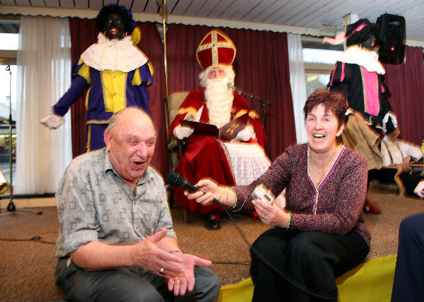 \"Heerlijk avondje_Oranjerie, malvert 50-04_Sinterklaas__\"