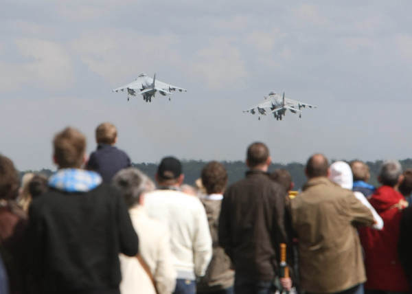 \"Vliegshow op Niederrhein, Weeze\"