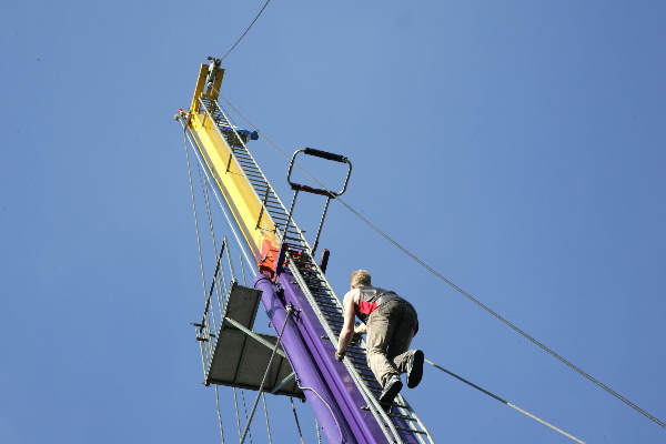 \"afbreken kermis_\"