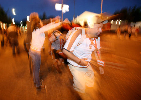 \"Nijmegen, 15-7-2008
Start eerste dag vierdaagse, Wedren\"