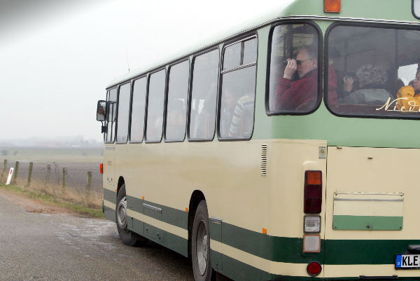 \"Vogelen vanuitde bus met het natuurmuseum in de ooypolder
19-01-2003\"