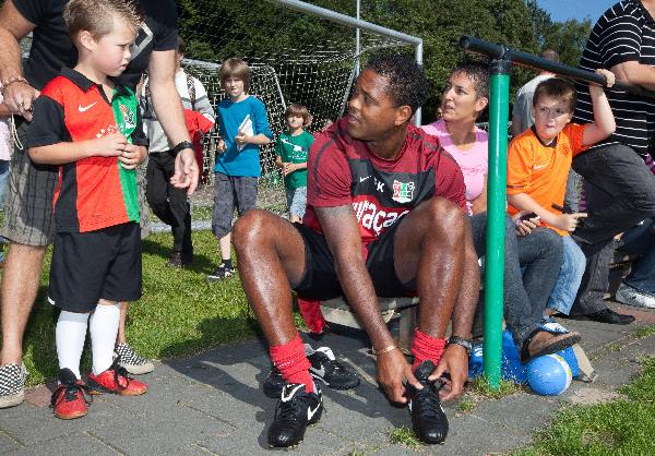 \"Nijmegen, 12-8-2010 . Patrick Kluivert bij training NEC\"