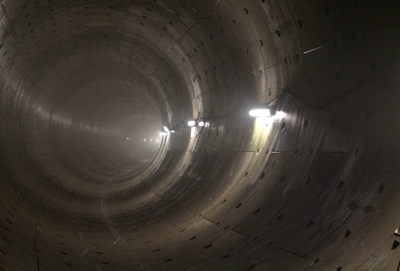 Tunnelbuis nieuwe metro. Noordzuid lijn. Amsterdam, 22-7-2013