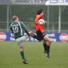 \"VOETBAL: De Bataven-Jonge Kracht 
Red. Sport
foto: Gerard Verschooten ?  
05-12-2004\"