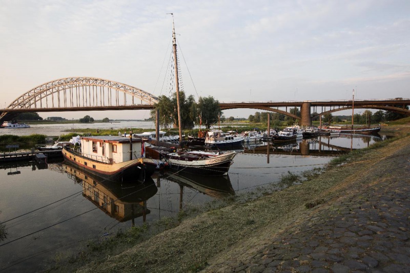 \"Nijmegen, 5-7-2012 . Lindenberg haven\"