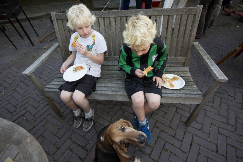 \"Nijmegen, 15-9-2012 . Straatfeest Regentessestraat\"