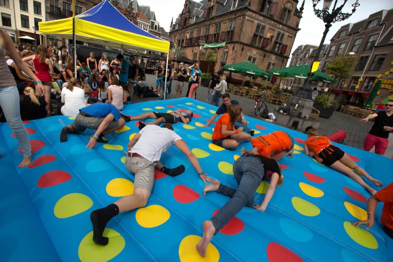 Twister bij introductie HAN. Nijmegen, 29-8-2013 . dgfoto.