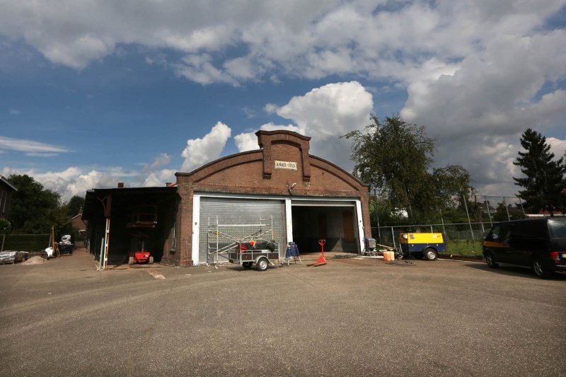 Voormalige tramremise wordt gerestaureerd.Druten, 9-9-2013 . dgfoto.