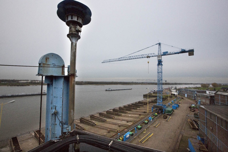 Scheepswerf Bodewes gaat falliet.  directeur Rob Schuurmans en sfeer. Millingen, 20-11-2013 . dgfoto.