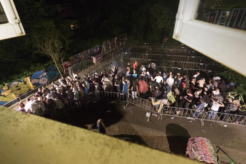 Doornroosje, Planet Rose closing Party, Vanwege het voetbal liep het gestaag vol en was het niet druk voor de deur. Dj Pure uit Nijmegen opende (en sluit) het 24 h feest. Nijmegen, 6-7-2014 . dgfoto.