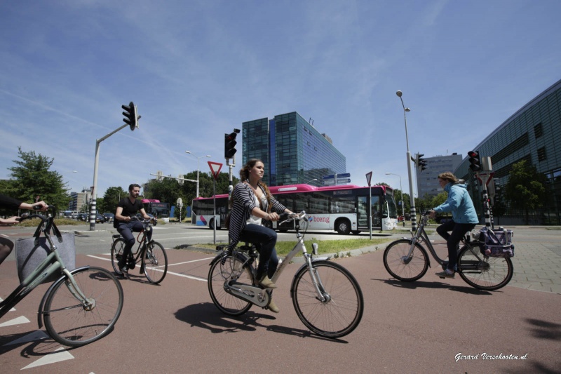 Verkeersdrukte Heyendaalseweg. Drukte. Nijmegen, 15-6-2015 . dgfoto.