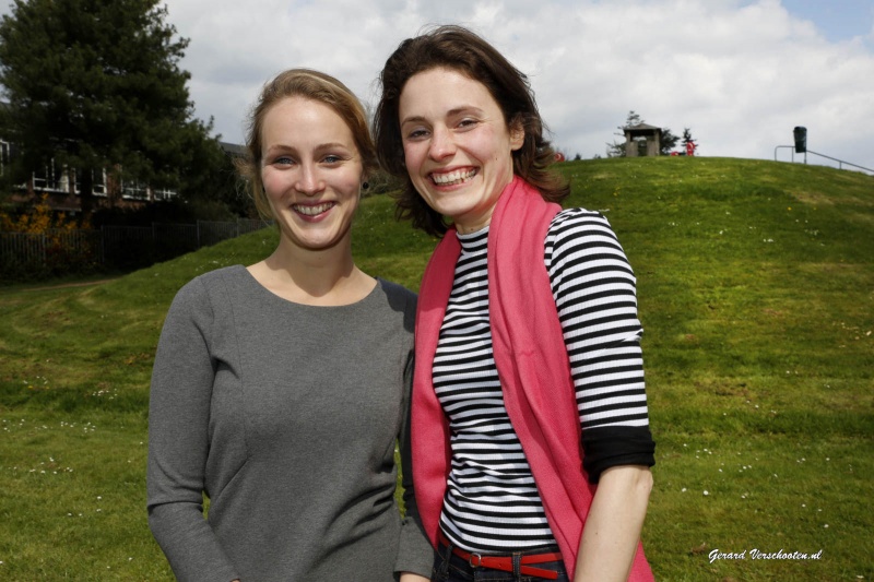 Isa en Michelle beginnen nieuwe school. Nijmegen, 18-4-2016 .