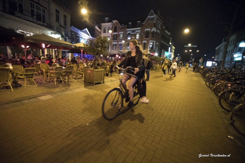 portiers in de stad, die allemaal niet op de foto willen... Nijmegen, 27-5-2016 .