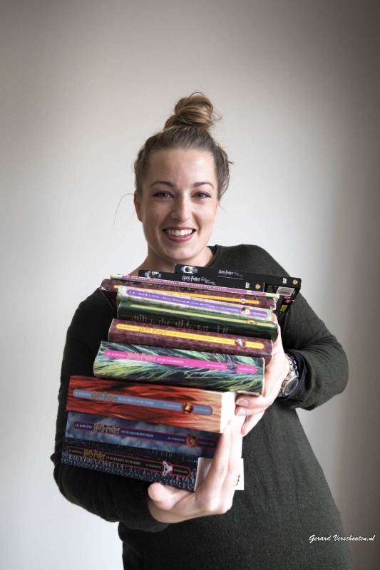 Annie van den Broek is een groot Harry Potter fan. Nijmegen, 14-11-2016 .