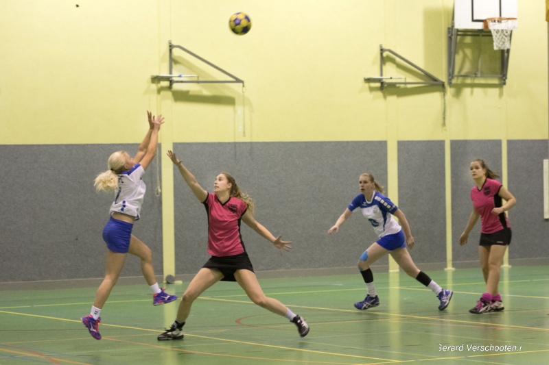 korfbal: Skunk - OEC . Nijmegen, 11-2-2017 .