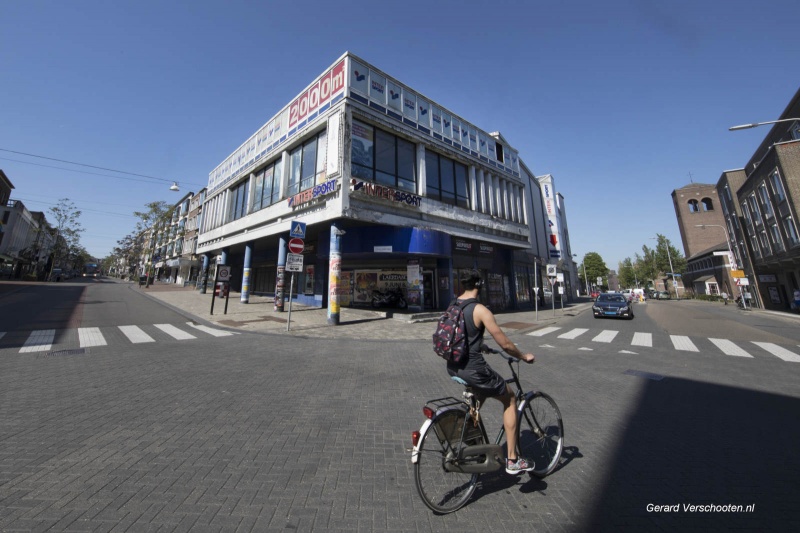 Voormalige Luxor, Interspert, Bloemerstraat Doddendaal. Nijmegen, 13-5-2018 .