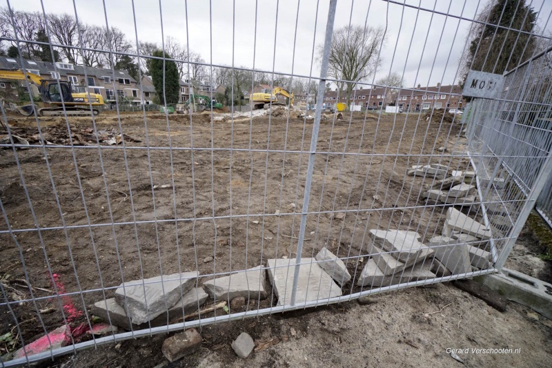 gevonden resten oude begraafplaats bij sloop lijsterbesstraat en Ahornstraat Oost. Nijmegen, 29-3-2018 .