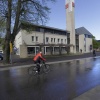 Exterieur vanaf de zijde van de Dorpsstraat. Gemeentehuis wordt verbouwd en er is een conflict over de aanpak van de voorzijde, waar een extra entree moet komen.Groesbeek, 14-4-2014 . dgfoto.