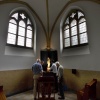 Zondag wordt nieuwe mariakapel in de Groenestraatkerk ingewijd, spotjes worden aangebracht. Nijmegen, 23-5-2014 . dgfoto.