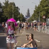 Intocht Vierdaagse Annastraat met Jaqueline, Simone, Claus. Nijmegen, 18-7-2014 . dgfoto.