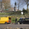 ANWB helpt Citroen Traction d'Avant onder het toeziend oog van keizer Trajanus. Nijmegen, 19-4-2015 . dgfoto.