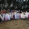 Feest van Licht in Orientalis: honderd engeltjes, Jezus en Josef en maria, knikkerban, kameel, kerststallen. Nijmegen, 13-12-2015 .