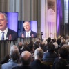 de Vrede van Nijmegen Penning wordt uitgereikt aan Paul Polman, CEO van Unilever, st Stevenskerk met o.a. burgemeester Bruls, Ren? ten Bos, Sigrid Kaag. Nijmegen, 5-4-2018 .