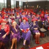 Red hat society, rode hoedjes conventie in vd Valkhotel. Nijmegen, 19-4-2018 .