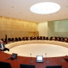 \"Nieuwe raadszaal gemeentehuis Nijmegen.
16-09-2004\"