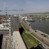 \"Nijmegen, 04-04-2005.
van bovenaf toren nieuwbouw Waalhaeve Spoorbrug
Red. Rijk van Nijmegen
foto: Gerard Verschooten ?  
04-04-2005\"