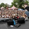 \"Nijmegen, 05-05-2005.
Di-rect treedt op tijdens het bevrijdingsfestival, Kelfkensbos
Red. Rijk van Nijmegen
foto: Gerard Verschooten ?  
05-05-2005\"