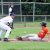 \"honkbal De Hazenkamp-Schiedam: (misschien een keer wat anders dan het geeikte plaatje van slagman, en catcher). winst bij alle foto\'s\"